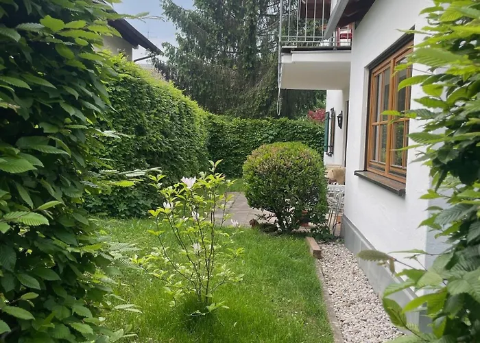 Helle Gartenwohnung, 2 Min Zum See, In Herrsching *
